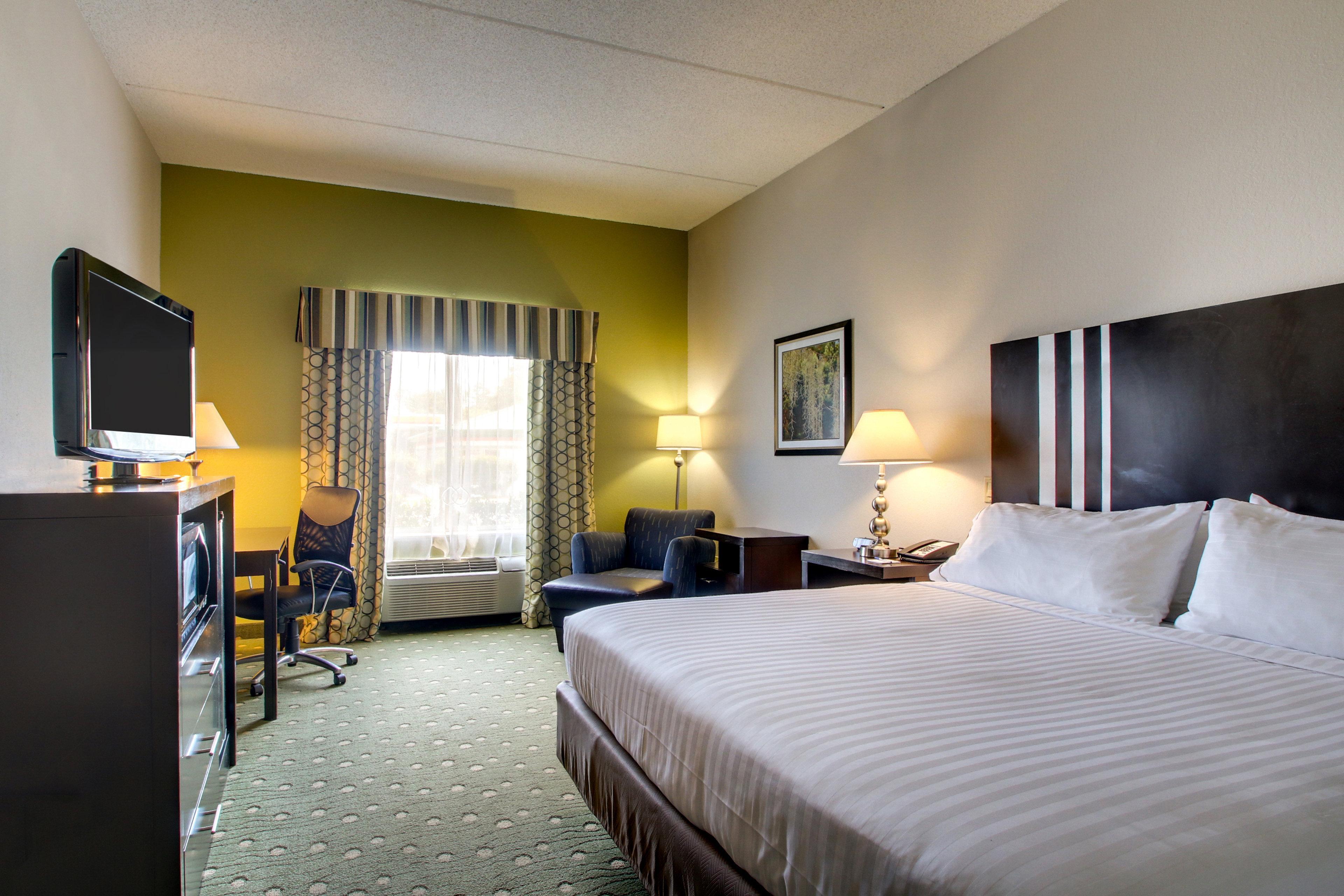 Holiday Inn Express Hotel & Suites Live Oak By Ihg Exterior foto